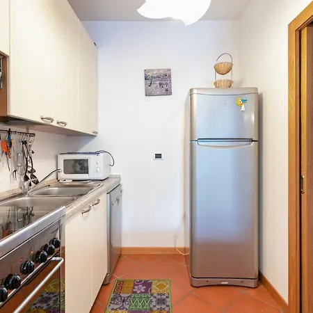 Appartement With Garden & Beach Cremia